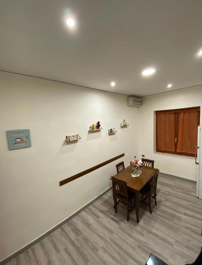Da Rosalba Apartment Наполи Екстериор снимка