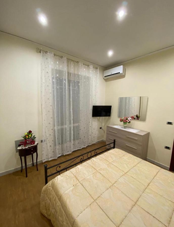Da Rosalba Apartment Наполи Екстериор снимка