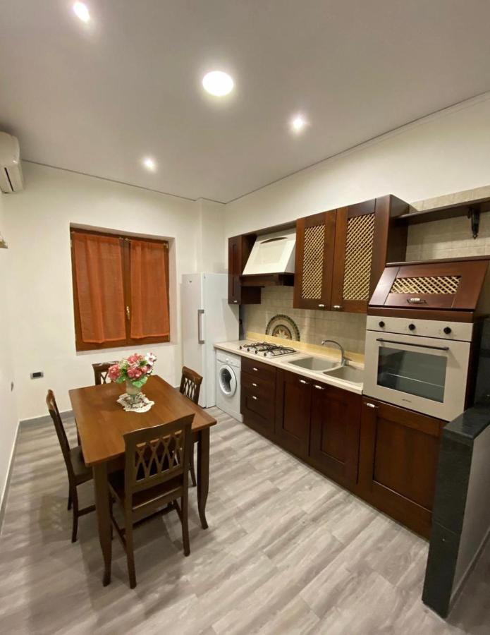 Da Rosalba Apartment Наполи Екстериор снимка