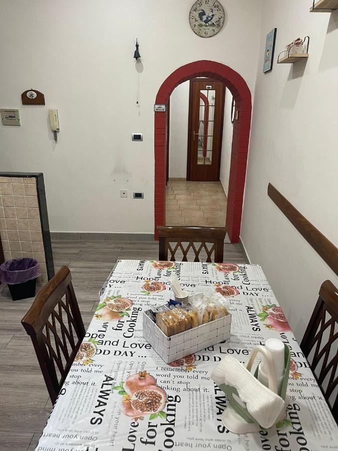 Da Rosalba Apartment Наполи Екстериор снимка