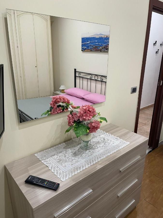 Da Rosalba Apartment Наполи Екстериор снимка